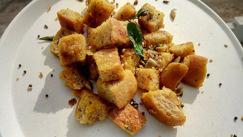Bread Masala with Seeds - 5 Min Snack